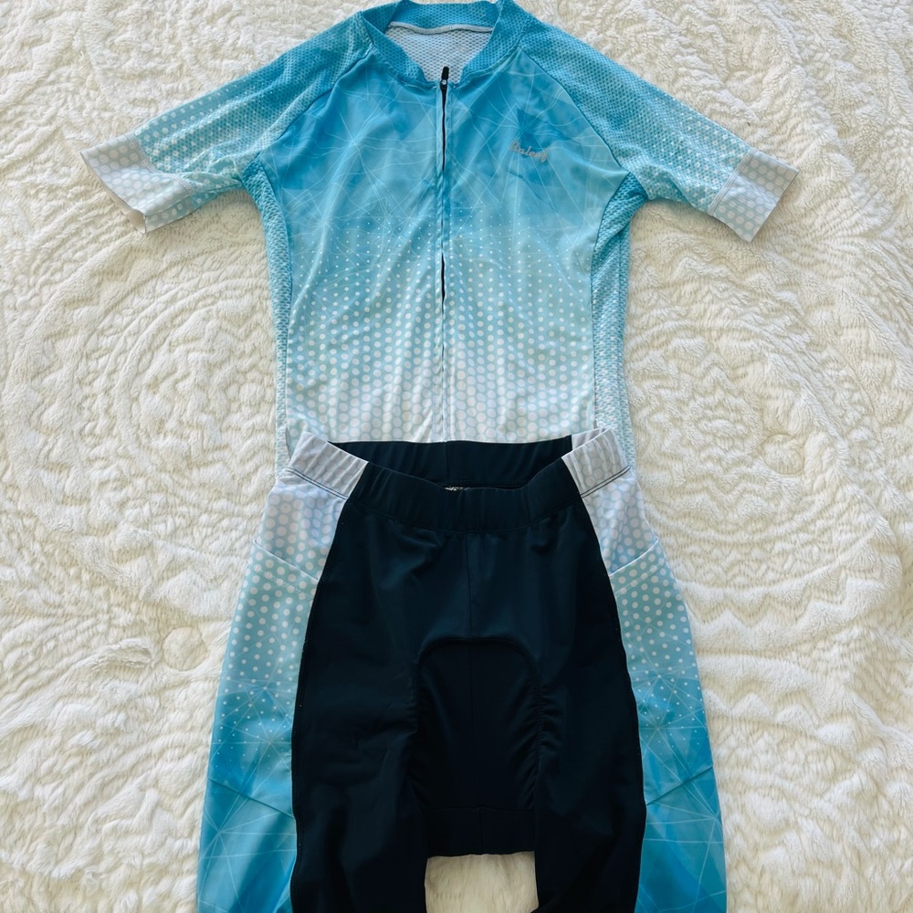 Blue cycling Jersey and shorts